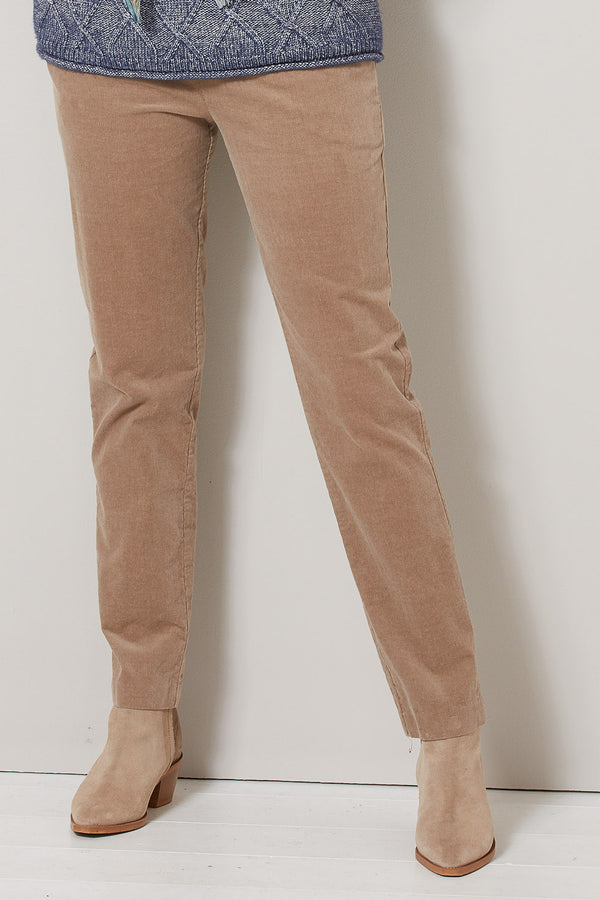 SLIM LEG SIGNATURE CORD PANT